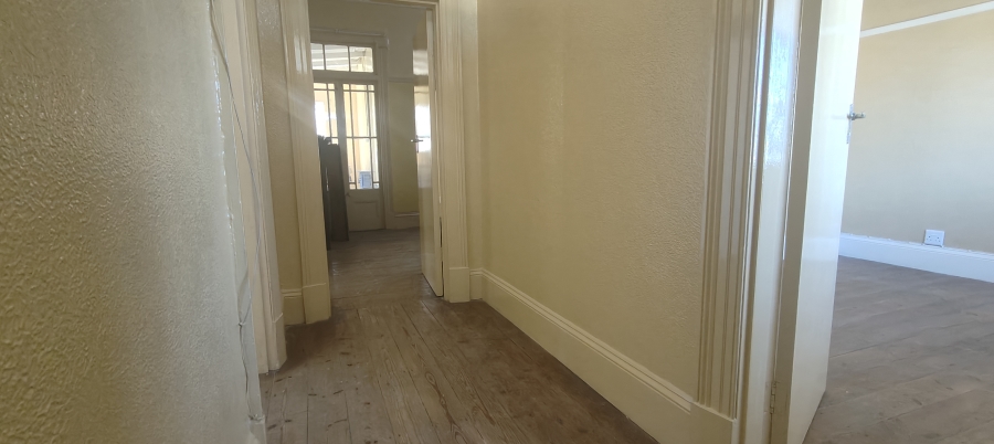 6 Bedroom Property for Sale in Sydenham Eastern Cape